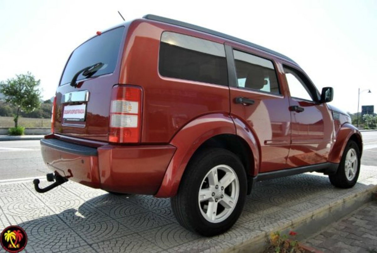 Dodge Nitro 2.8 CRD DPF SXT 4WD (16)