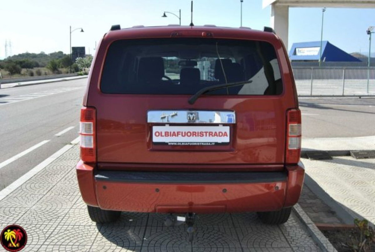 Dodge Nitro 2.8 CRD DPF SXT 4WD (20)
