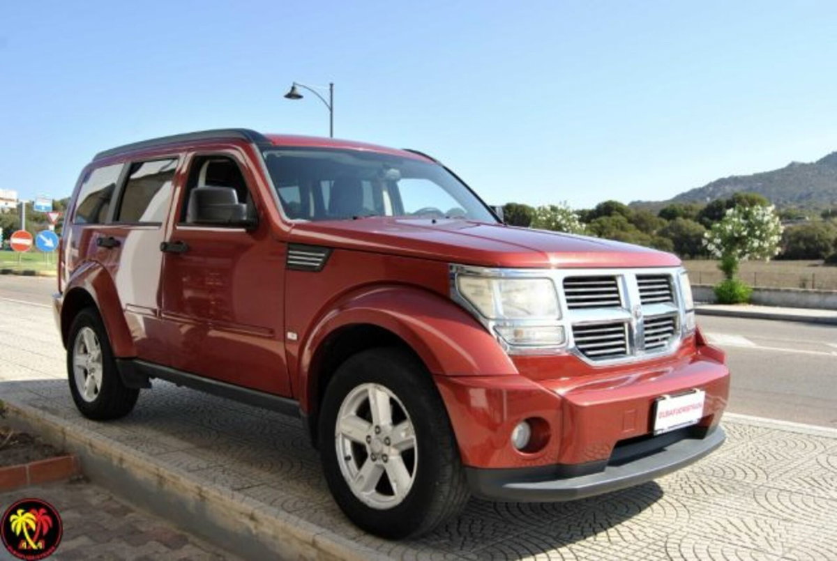 Dodge Nitro 2.8 CRD DPF SXT 4WD (3)