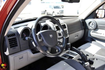 Dodge Nitro 2.8 CRD DPF SXT 4WD (6)
