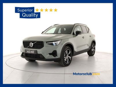 Volvo XC40 B3 automatico Plus Dark nuova