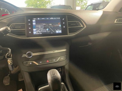 Peugeot 308 1.6 HDi 92 CV Business (8)