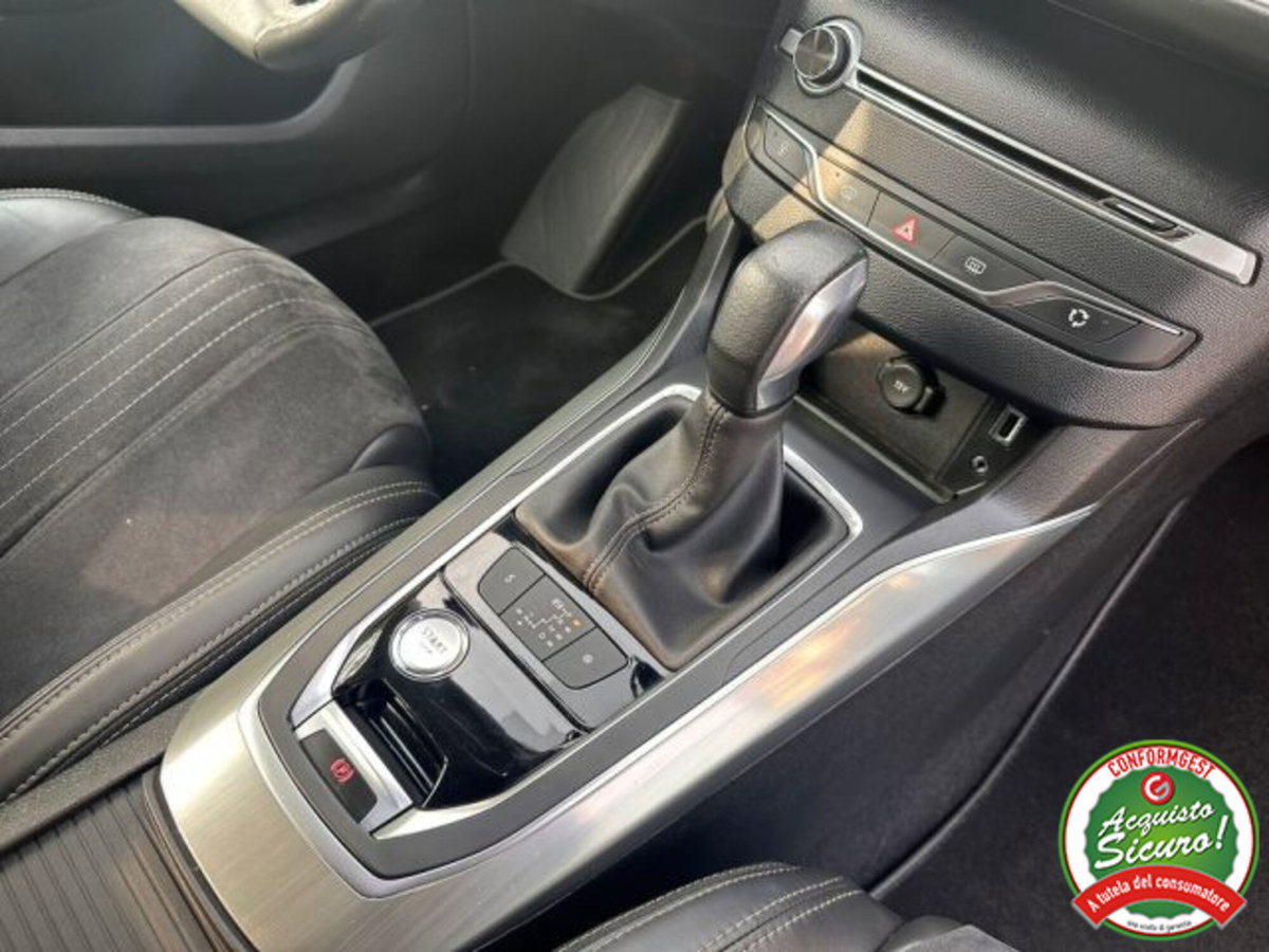 Peugeot 308 SW BlueHDi 150 S&S EAT6 GT Line (10)