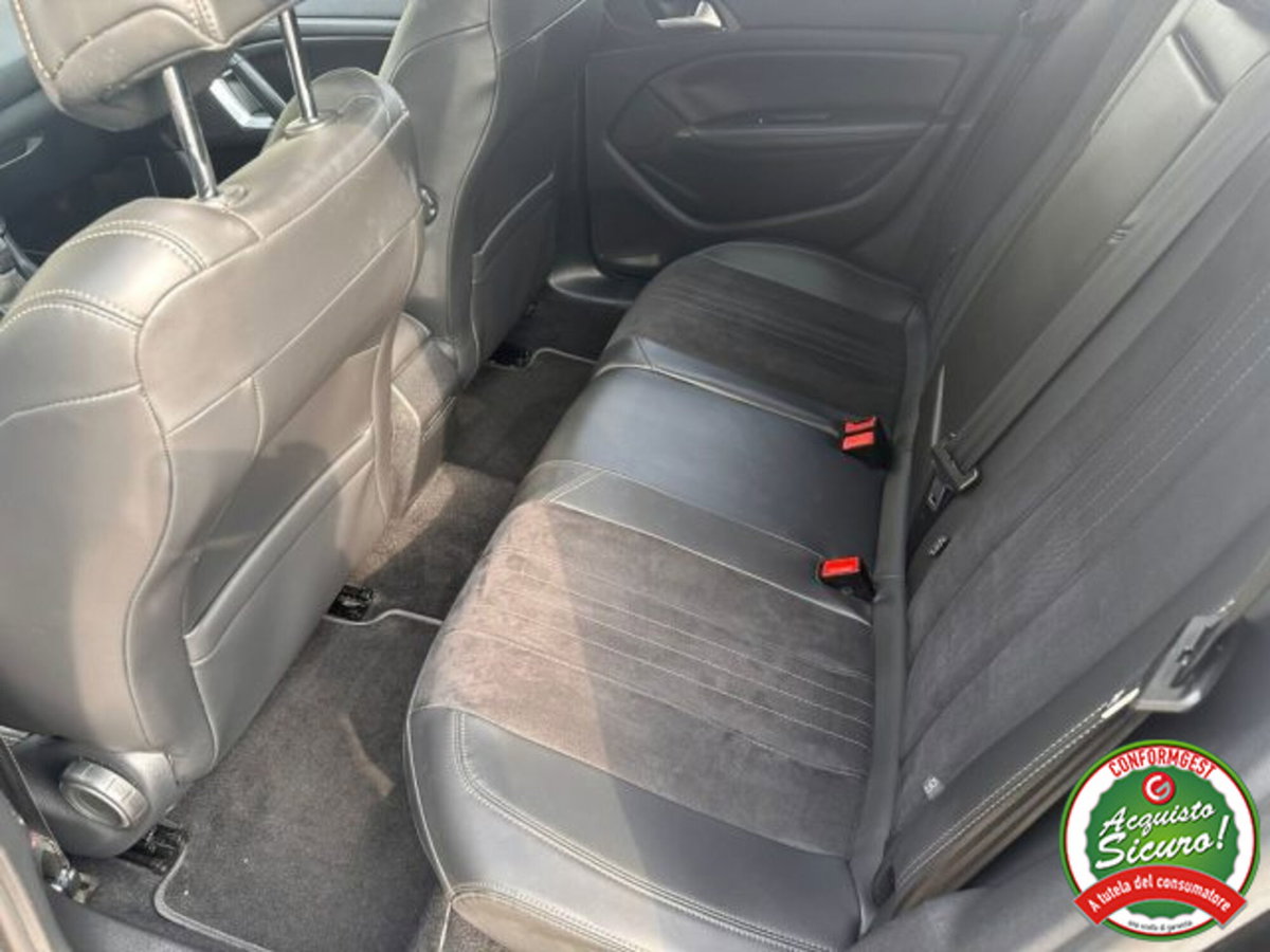 Peugeot 308 SW BlueHDi 150 S&S EAT6 GT Line (12)