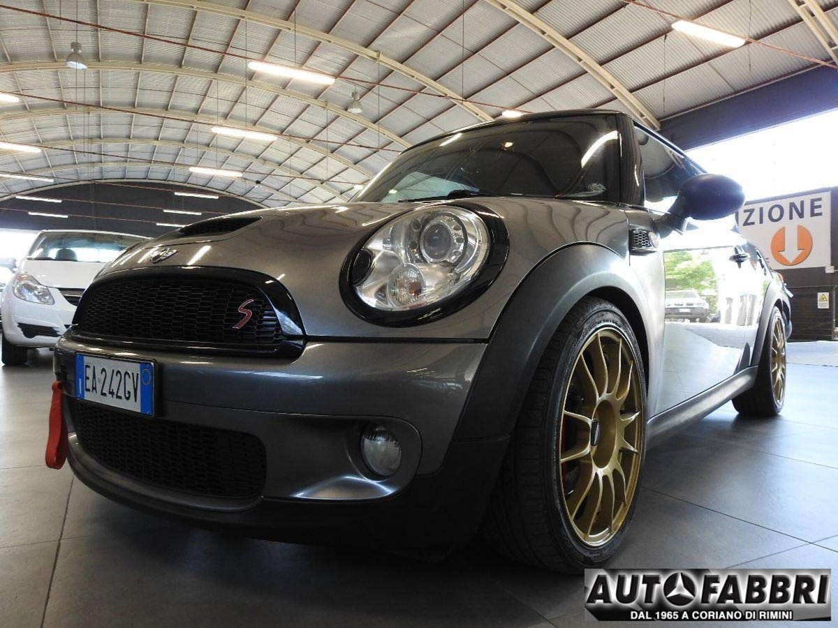 MINI Mini 1.6 16V Cooper S (10)