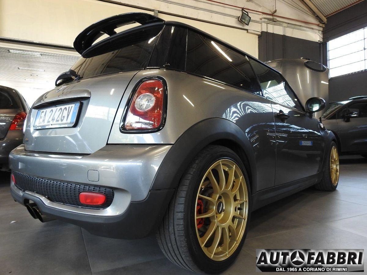 MINI Mini 1.6 16V Cooper S (17)