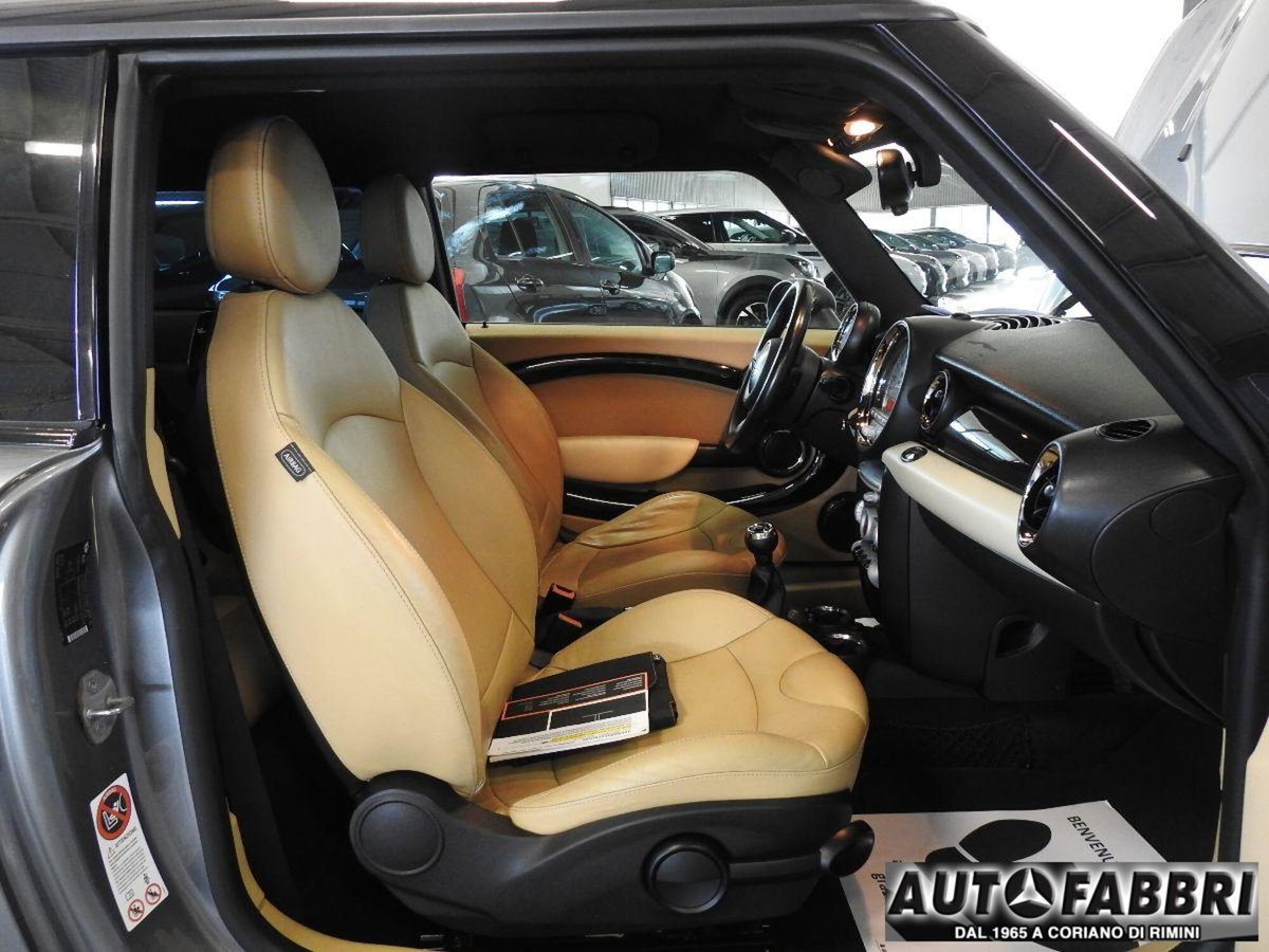 MINI Mini 1.6 16V Cooper S (7)