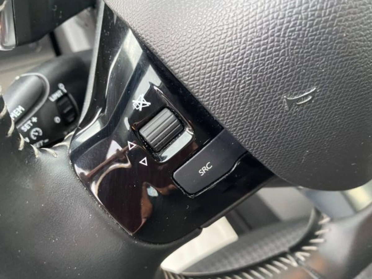Peugeot 308 SW BlueHDi 130 S&S EAT6 Allure (11)