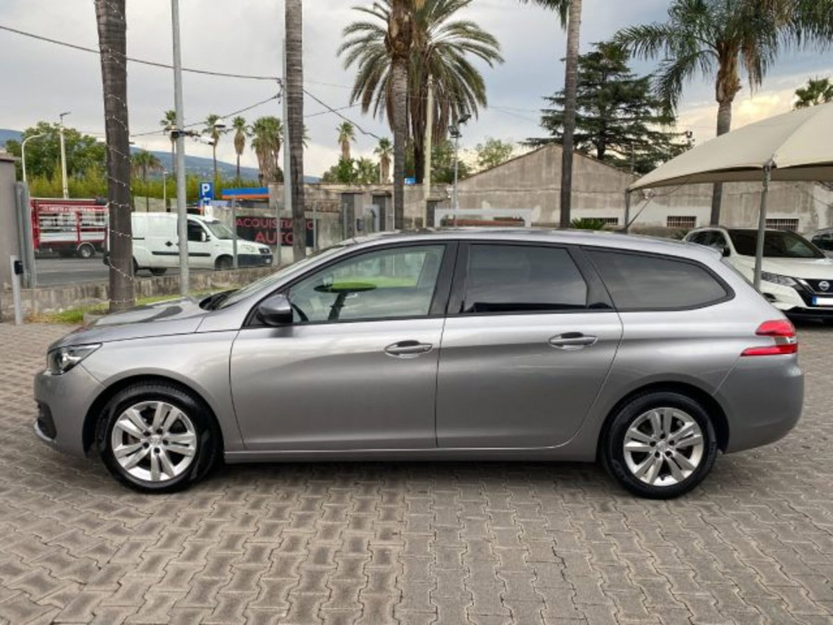 Peugeot 308 SW BlueHDi 130 S&S EAT6 Allure (16)