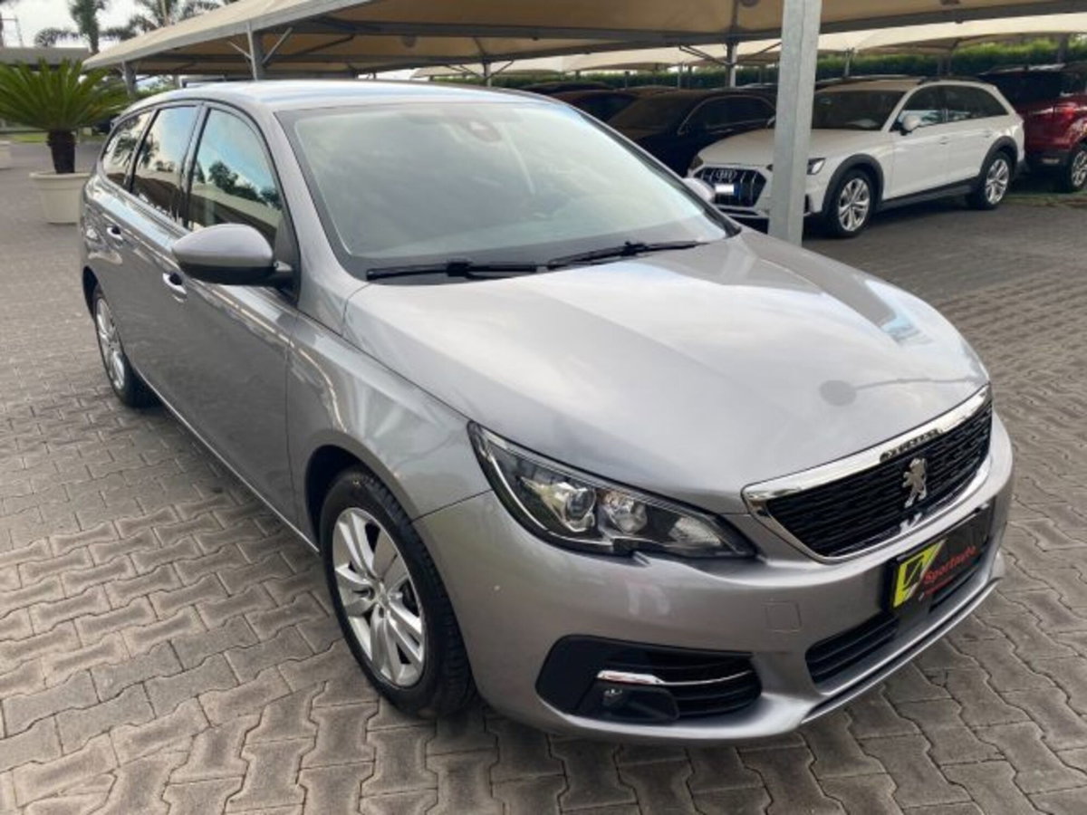 Peugeot 308 SW BlueHDi 130 S&S EAT6 Allure (2)