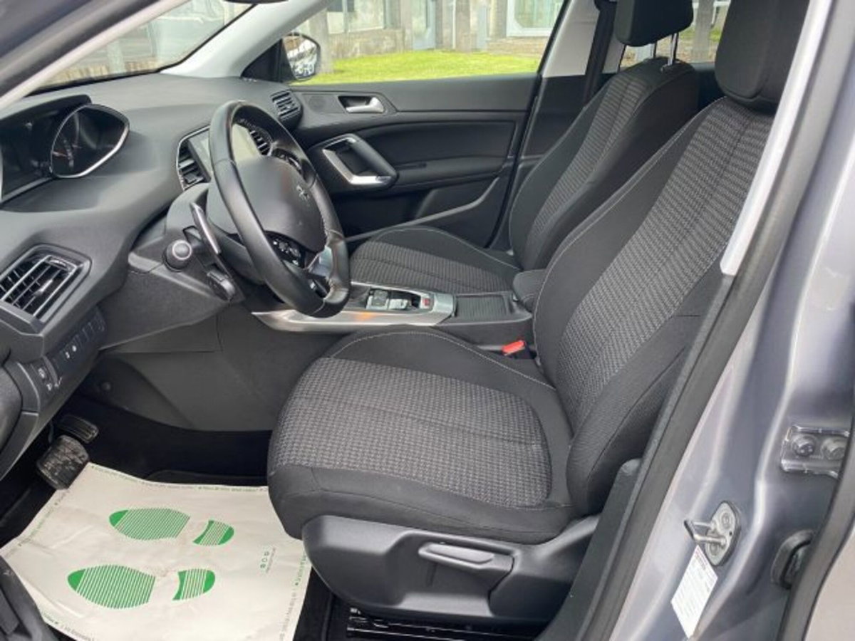 Peugeot 308 SW BlueHDi 130 S&S EAT6 Allure (6)