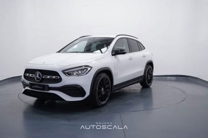 Mercedes-Benz GLA SUV 200 d Automatic Premium
