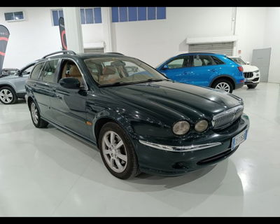 Jaguar X-Type 2.0D cat Wagon Classic  usata