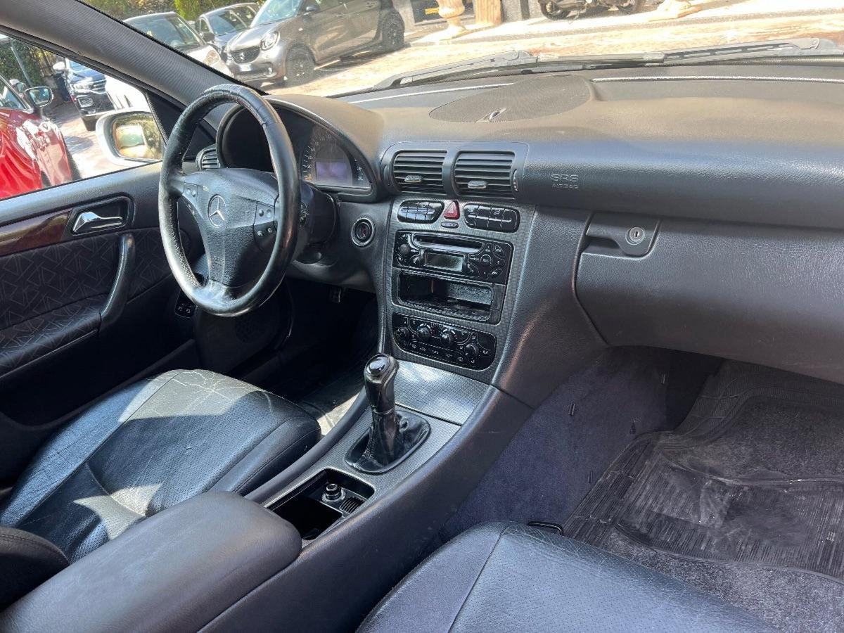Mercedes-Benz Classe C Station Wagon 270 CDI cat Avantgarde (4)