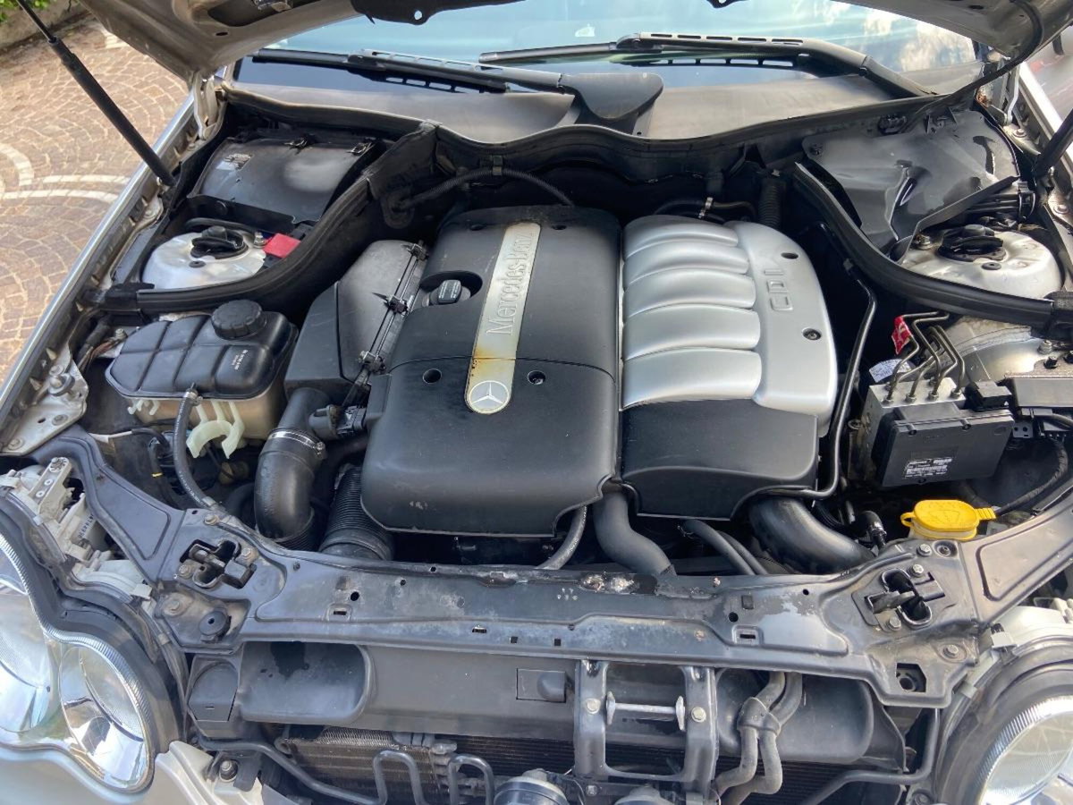 Mercedes-Benz Classe C Station Wagon 270 CDI cat Avantgarde (5)
