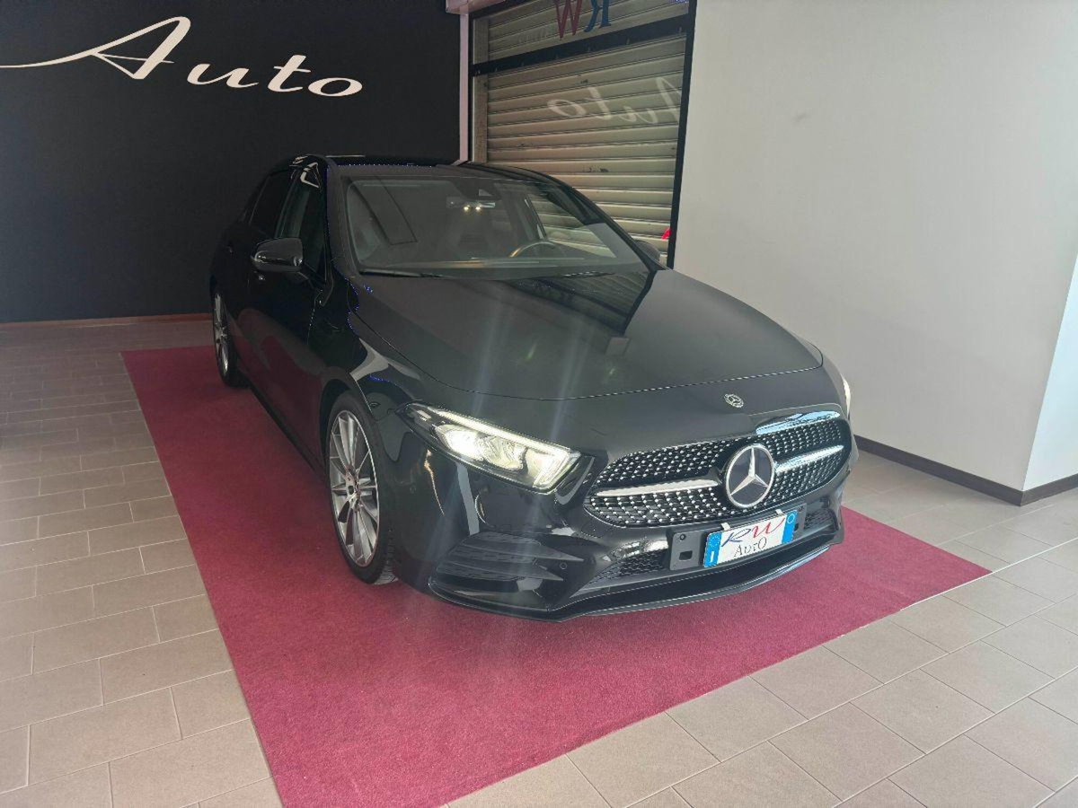 Mercedes-Benz Classe A 180 Automatic Premium (5)