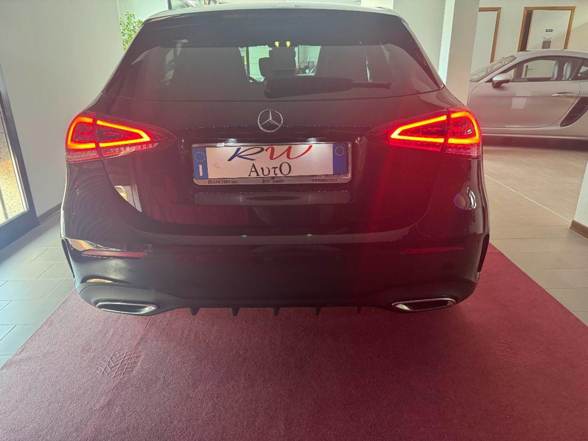 Mercedes-Benz Classe A 180 Automatic Premium (8)