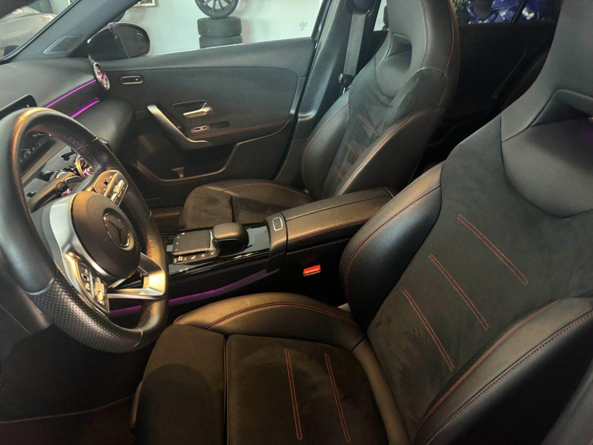 Mercedes-Benz Classe A 180 Automatic Premium (9)