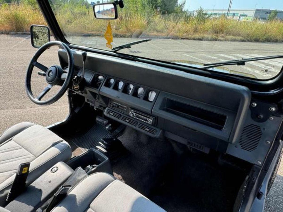 Jeep Wrangler 4.0 cat Connection (6)