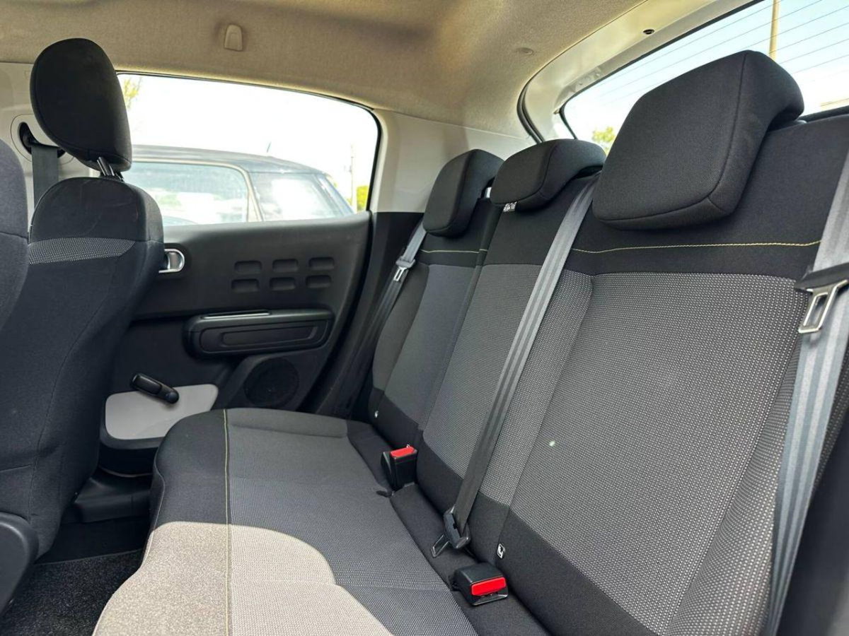 Citroen C3 BlueHDi 100 S&S Shine Pack (8)