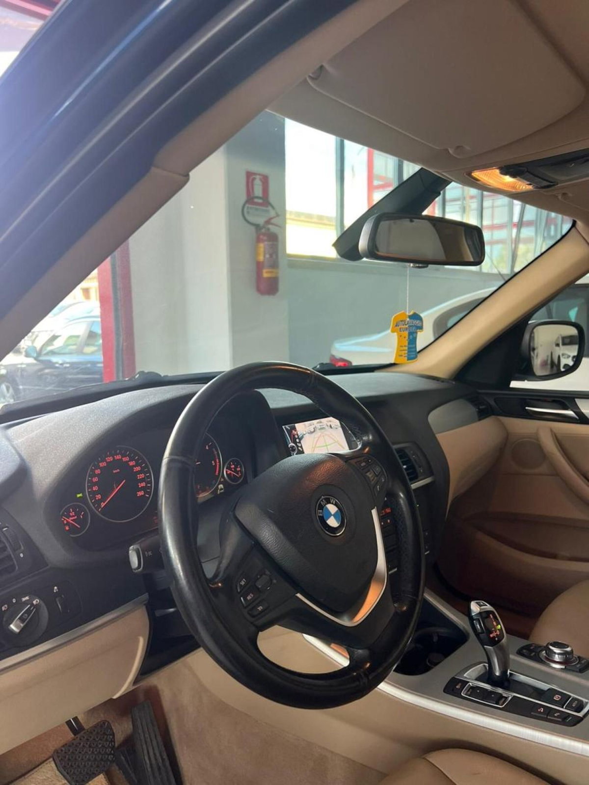 BMW X3 xDrive20d Futura (6)