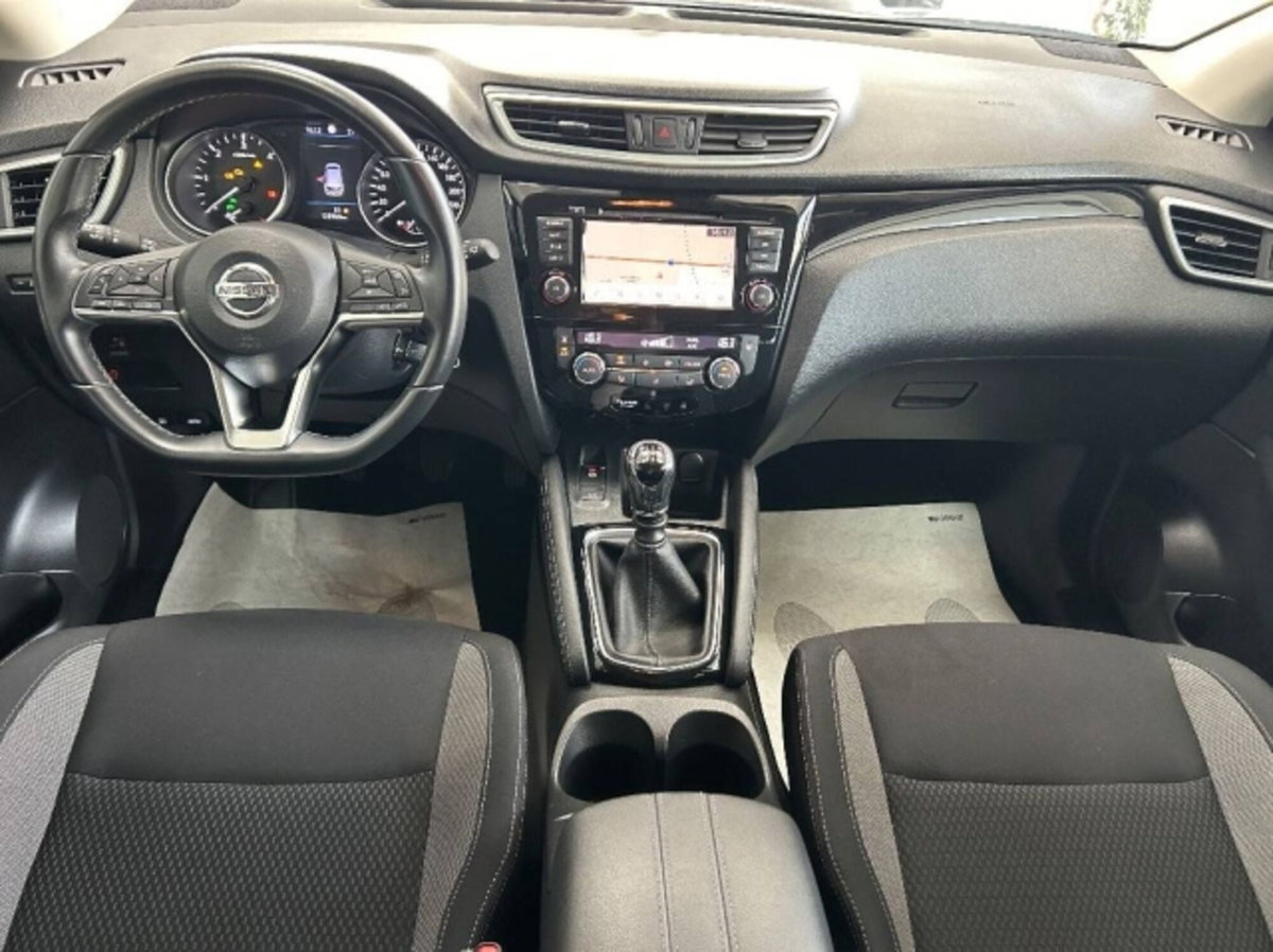 Nissan Qashqai 1.5 dCi 115 CV DCT Business (12)