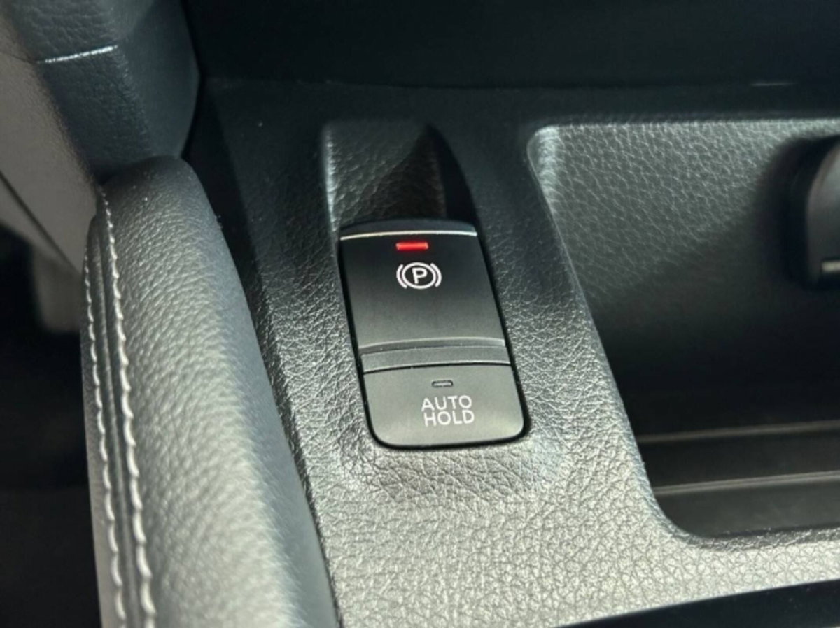 Nissan Qashqai 1.5 dCi 115 CV DCT Business (18)