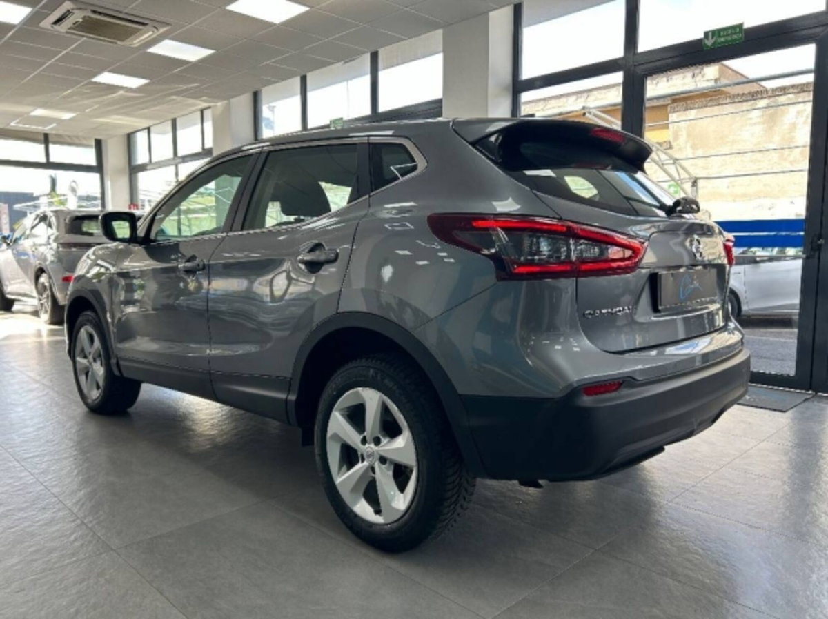 Nissan Qashqai 1.5 dCi 115 CV DCT Business (6)
