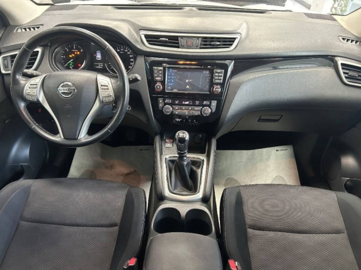 Nissan Qashqai 1.5 dCi Business (12)
