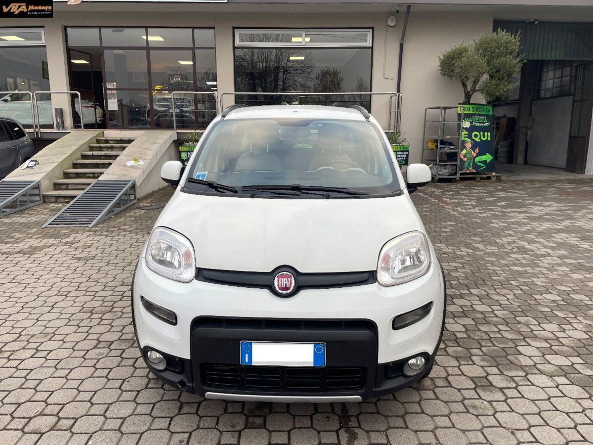 Fiat Panda 1.3 MJT 95 CV S&S 4x4 (2)