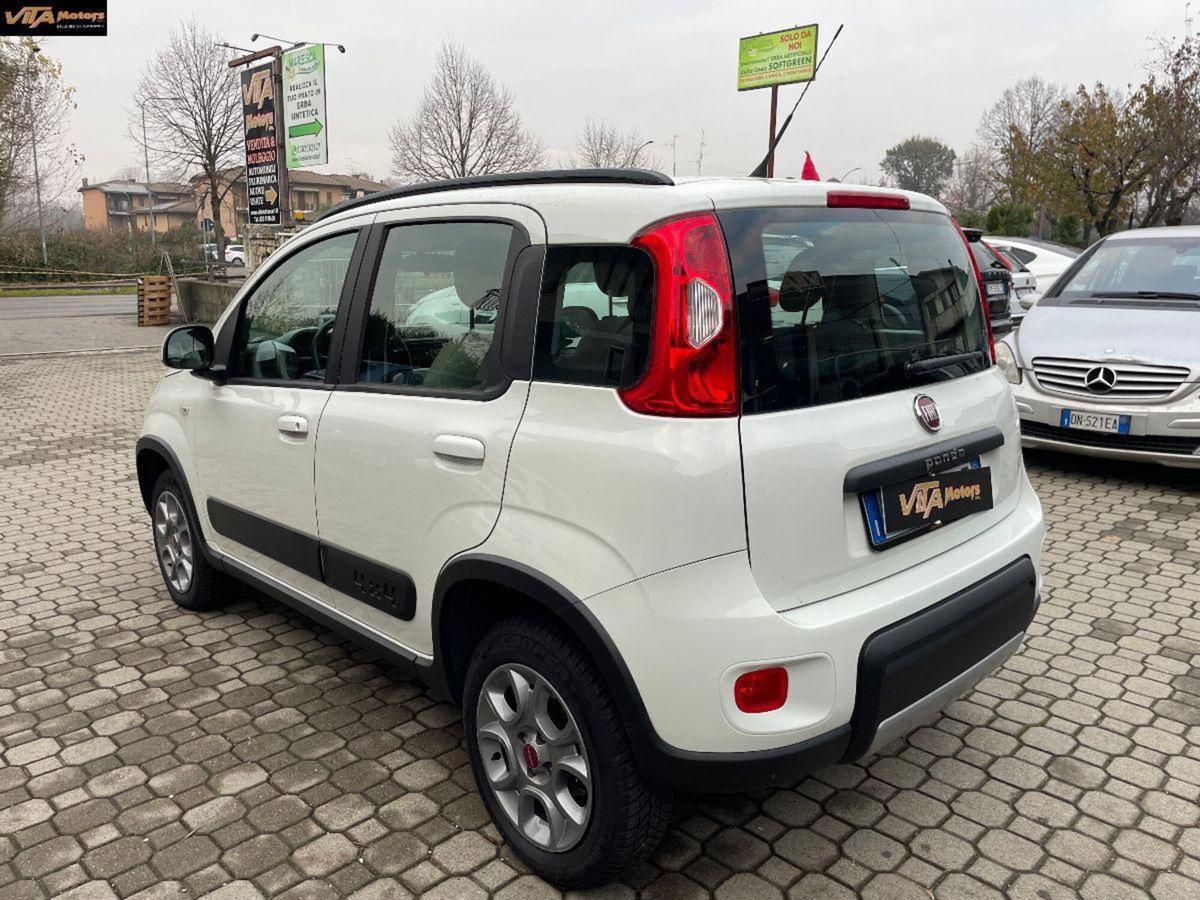 Fiat Panda 1.3 MJT 95 CV S&S 4x4 (7)