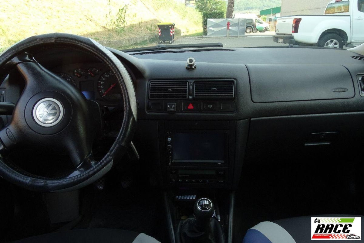 Volkswagen Golf 1.6 16V cat 3 porte Time (10)