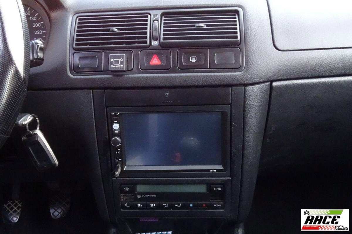 Volkswagen Golf 1.6 16V cat 3 porte Time (11)