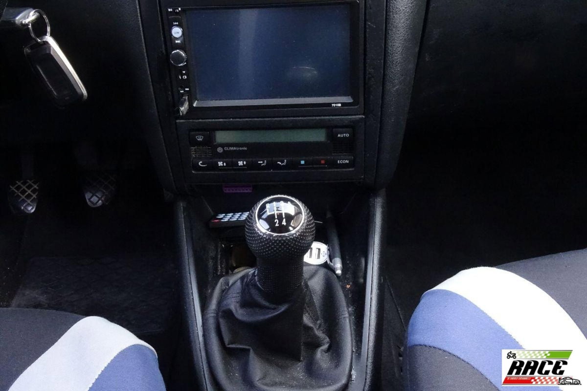 Volkswagen Golf 1.6 16V cat 3 porte Time (12)