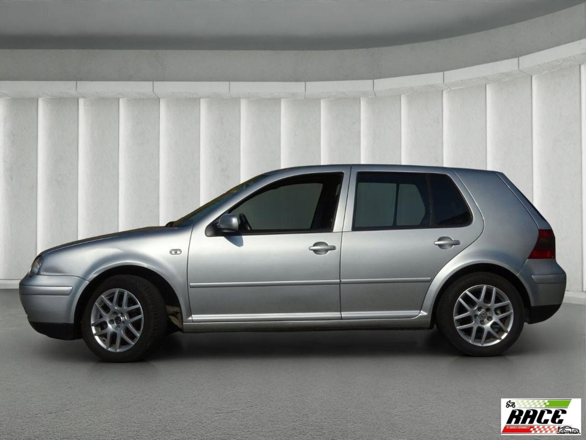 Volkswagen Golf 1.6 16V cat 3 porte Time (2)