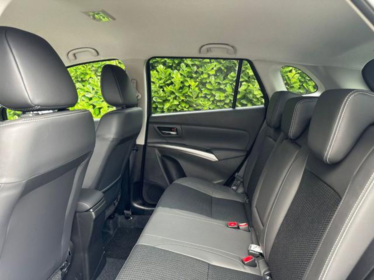Suzuki S-Cross 1.4 Hybrid 4WD AllGrip A/T Starview (18)