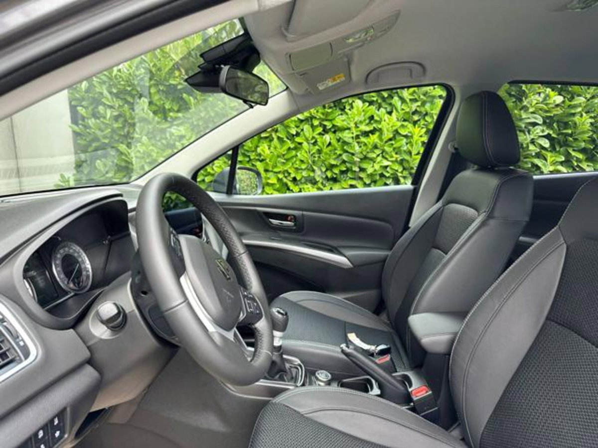Suzuki S-Cross 1.4 Hybrid 4WD AllGrip A/T Starview (9)