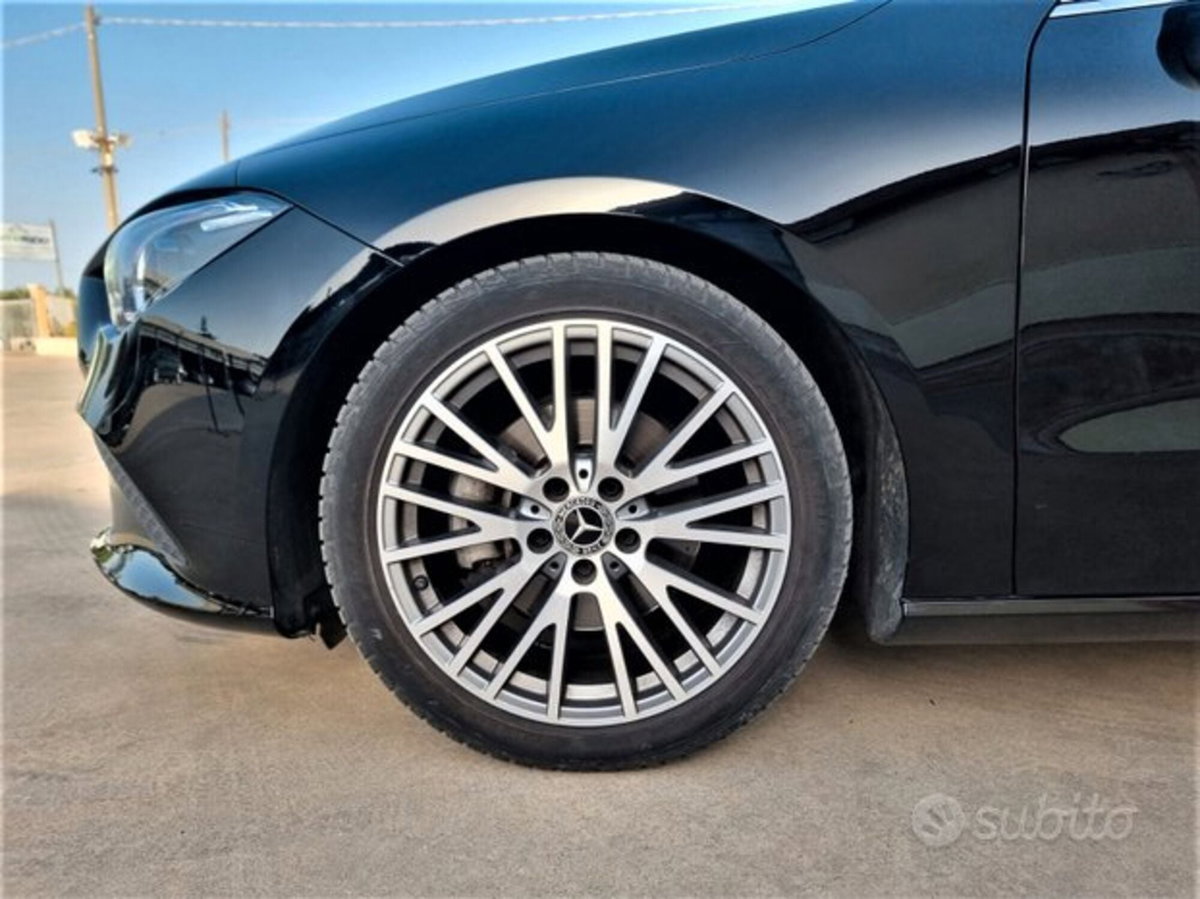 Mercedes-Benz CLA 180 d Automatic Sport (10)