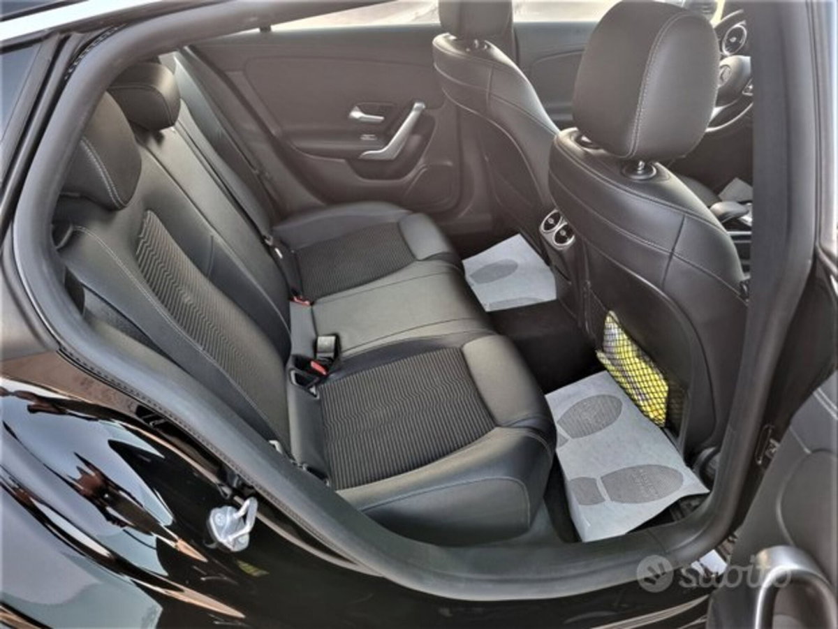 Mercedes-Benz CLA 180 d Automatic Sport (13)