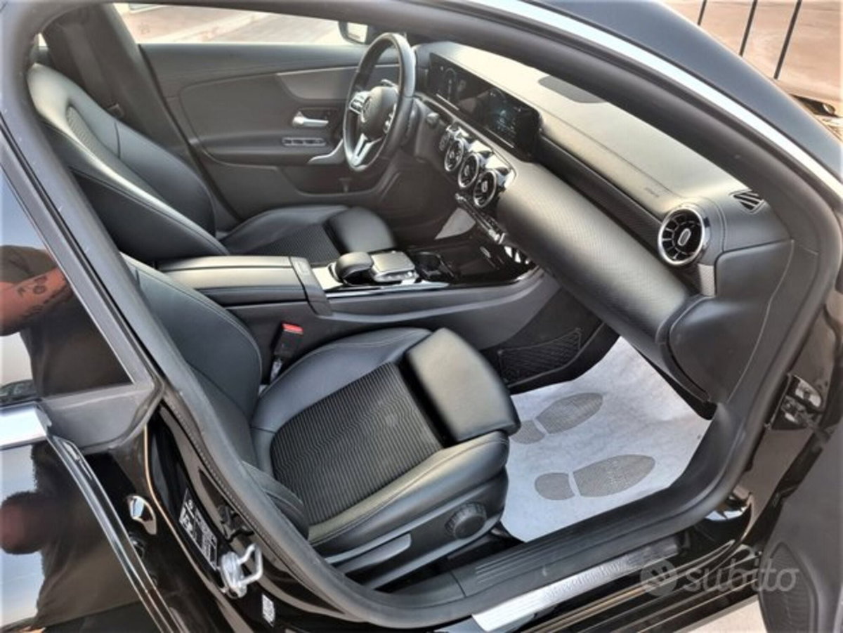 Mercedes-Benz CLA 180 d Automatic Sport (14)