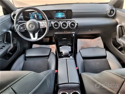 Mercedes-Benz CLA 180 d Automatic Sport (16)
