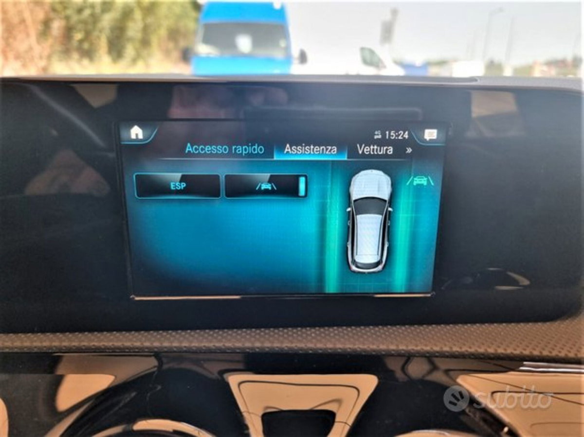 Mercedes-Benz CLA 180 d Automatic Sport (19)