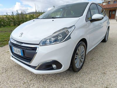 Peugeot 208 82 5 porte Allure  usata