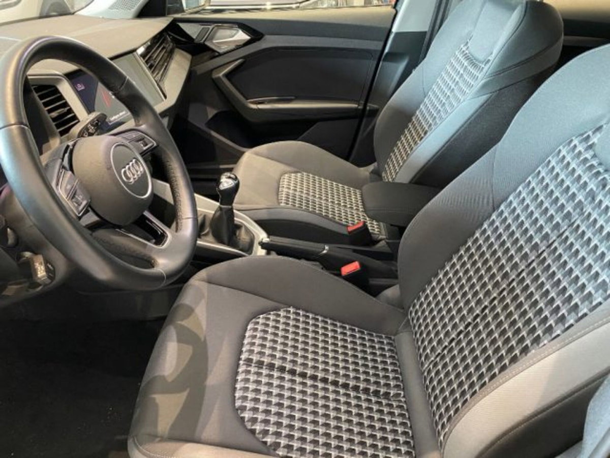 Audi A1 Sportback 25 TFSI Admired Advanced (10)