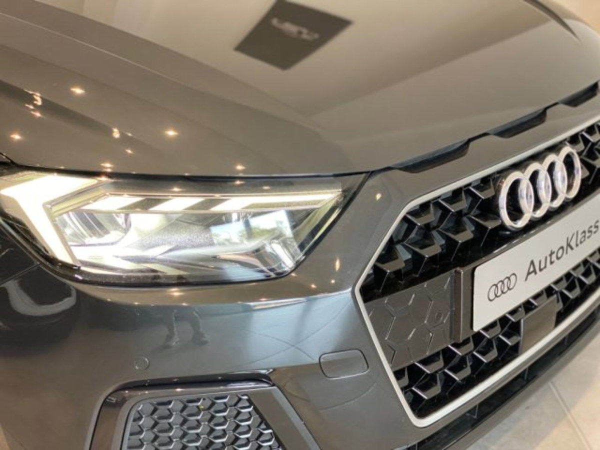 Audi A1 Sportback 25 TFSI Admired Advanced (5)