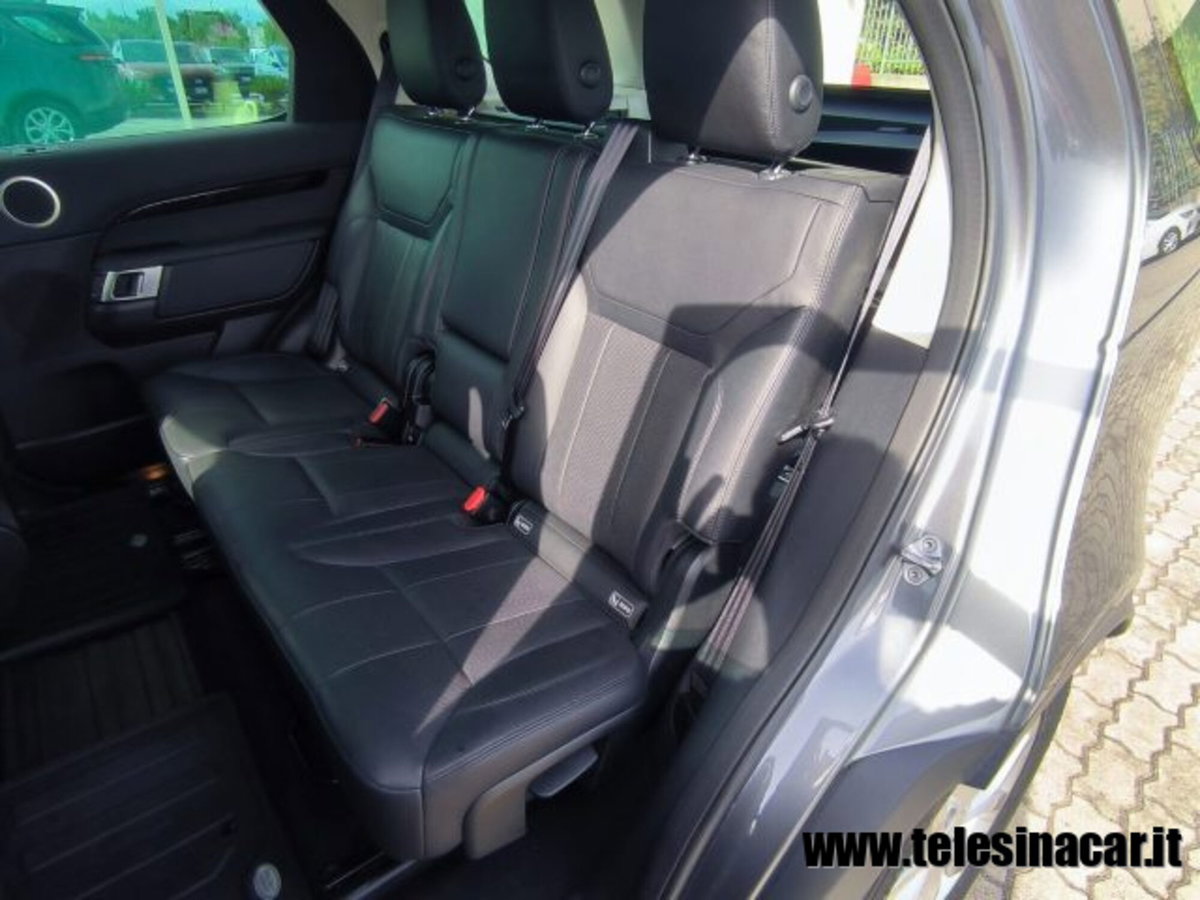 Land Rover Discovery Sport 2.0 TD4 180 CV SE (14)