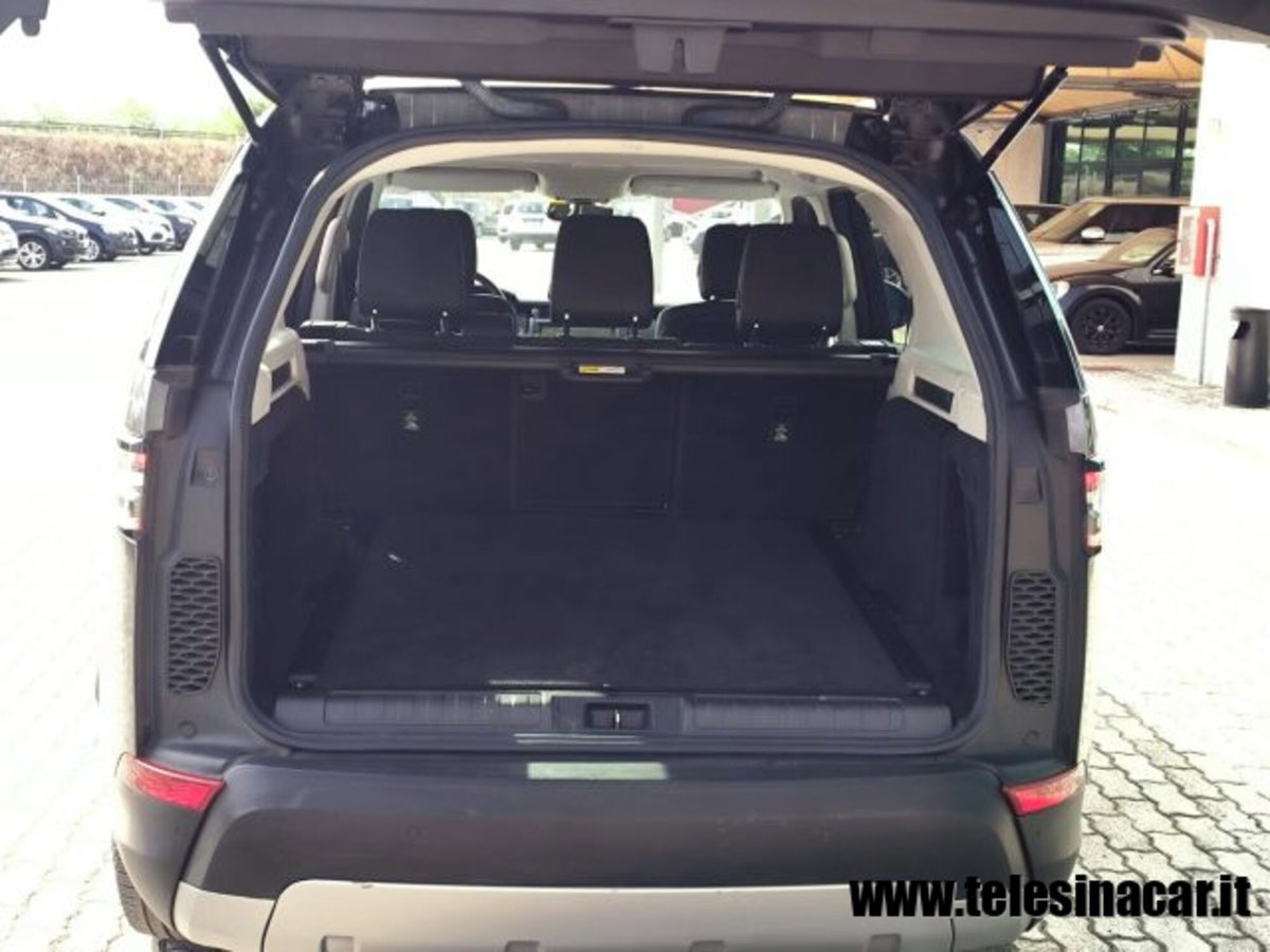 Land Rover Discovery Sport 2.0 TD4 180 CV SE (9)