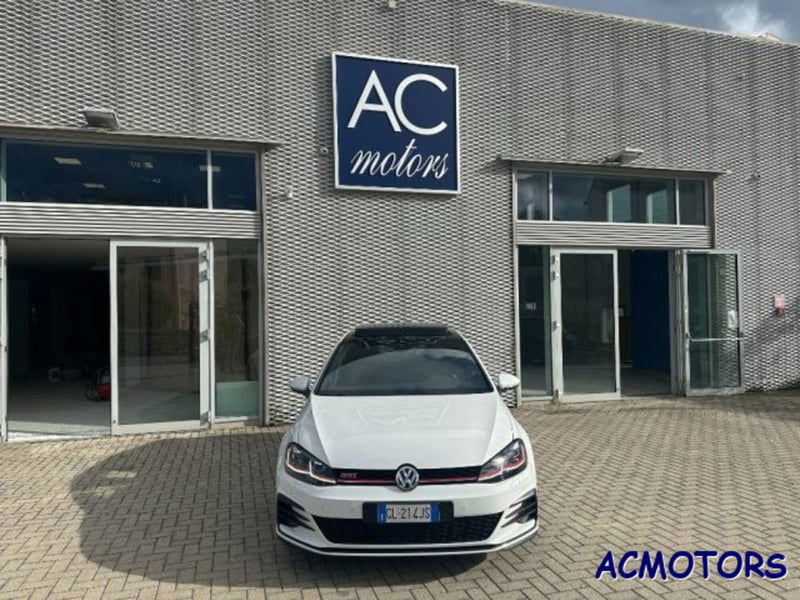 Volkswagen Golf GTI Performance 2.0 245 CV TSI DSG 5p. BMT