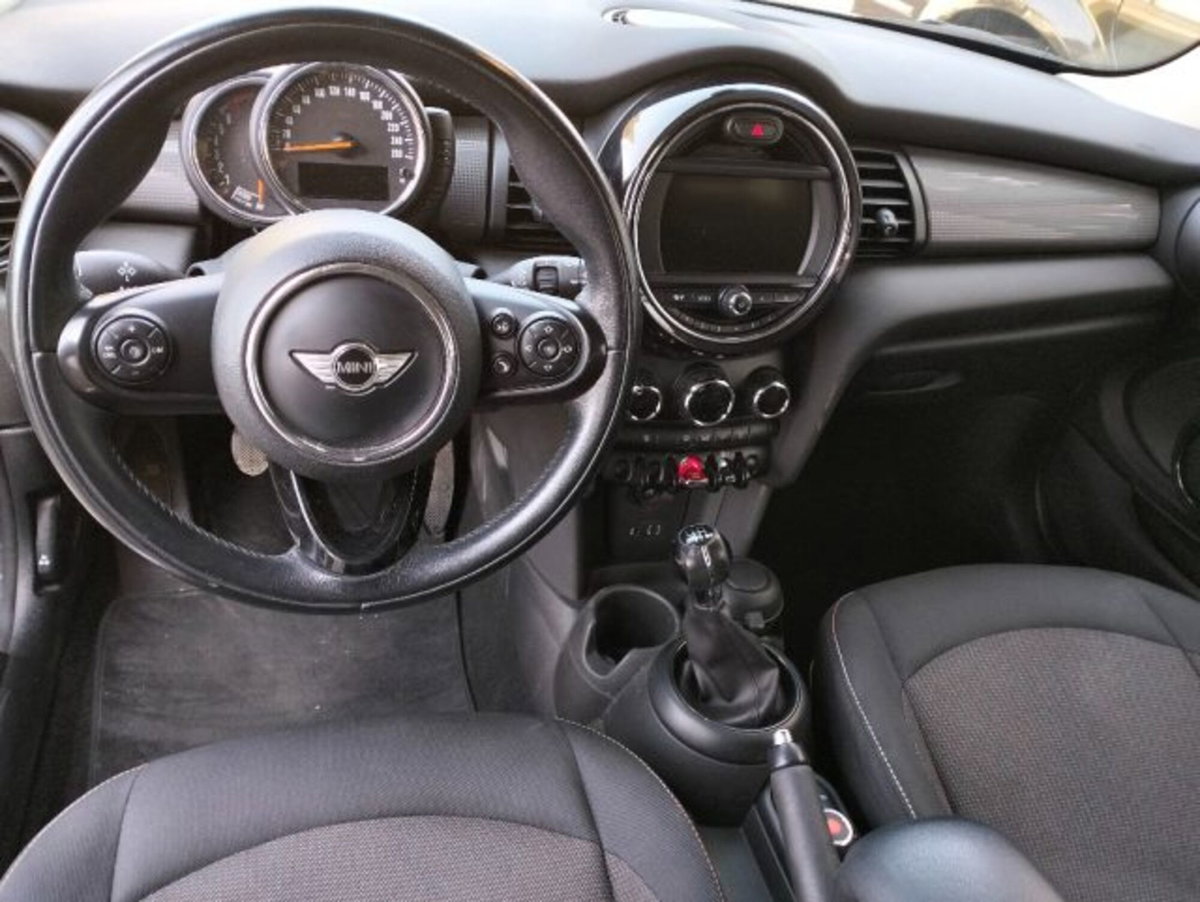 MINI Mini 1.2 One 75 CV (8)