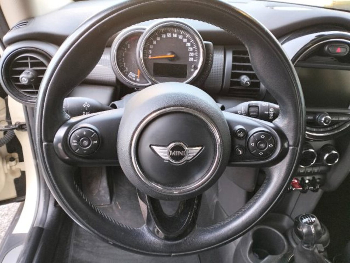MINI Mini 1.2 One 75 CV (9)